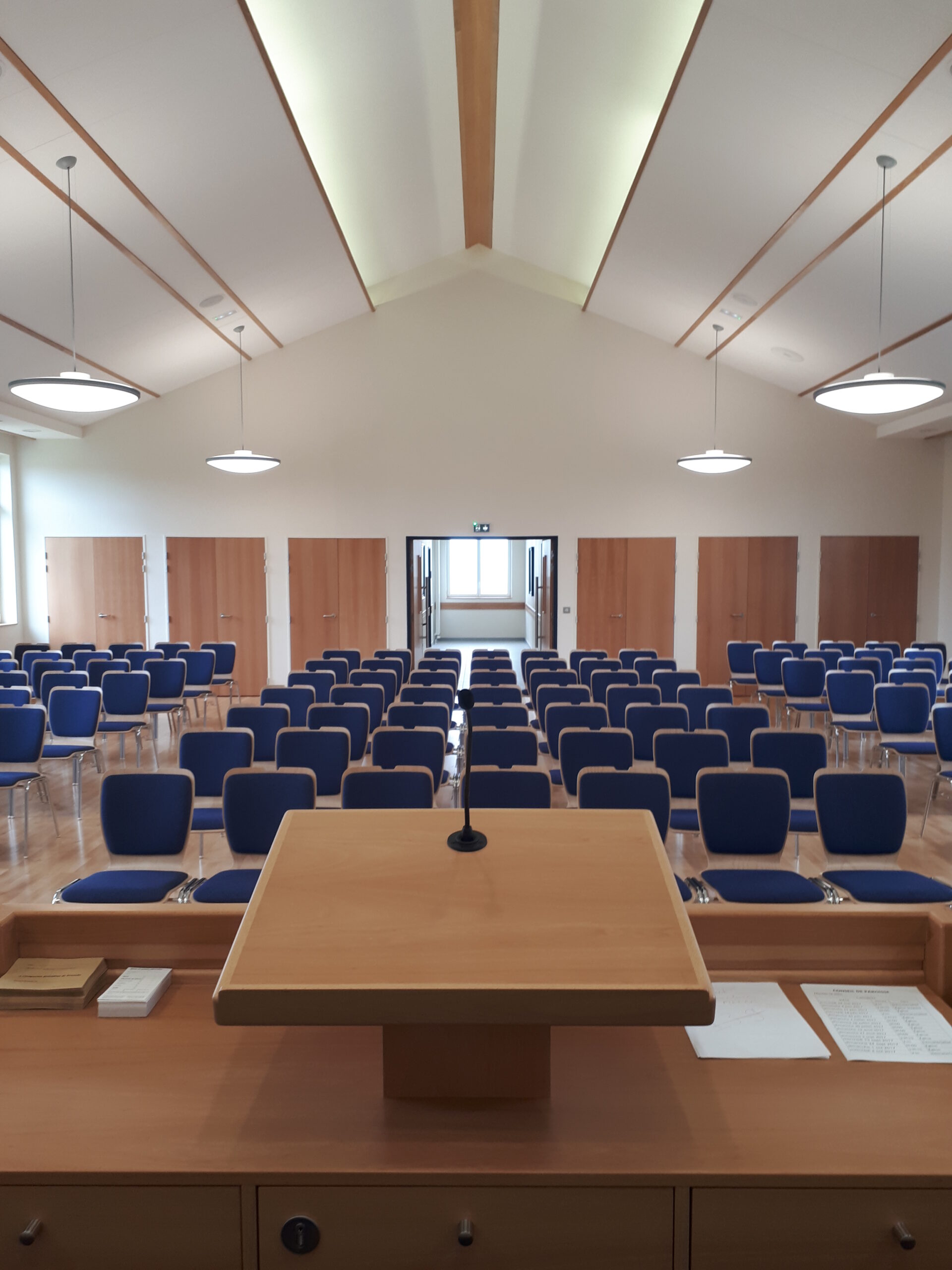 Construction d'une église neuve